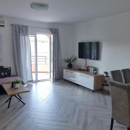 Apartments Ledic 克瓦维卡 外观 照片