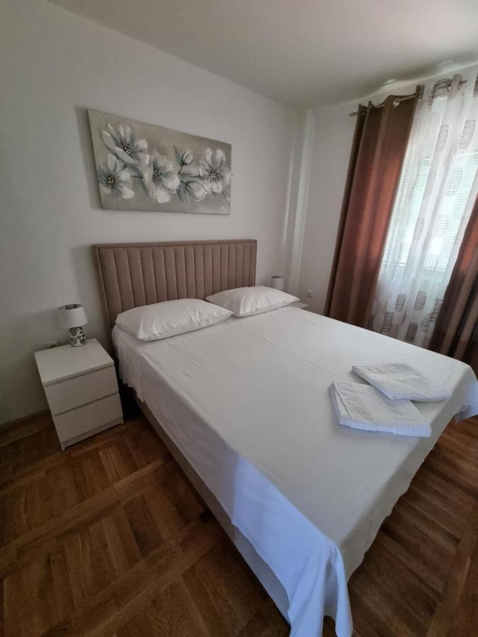 Apartments Ledic 克瓦维卡 外观 照片