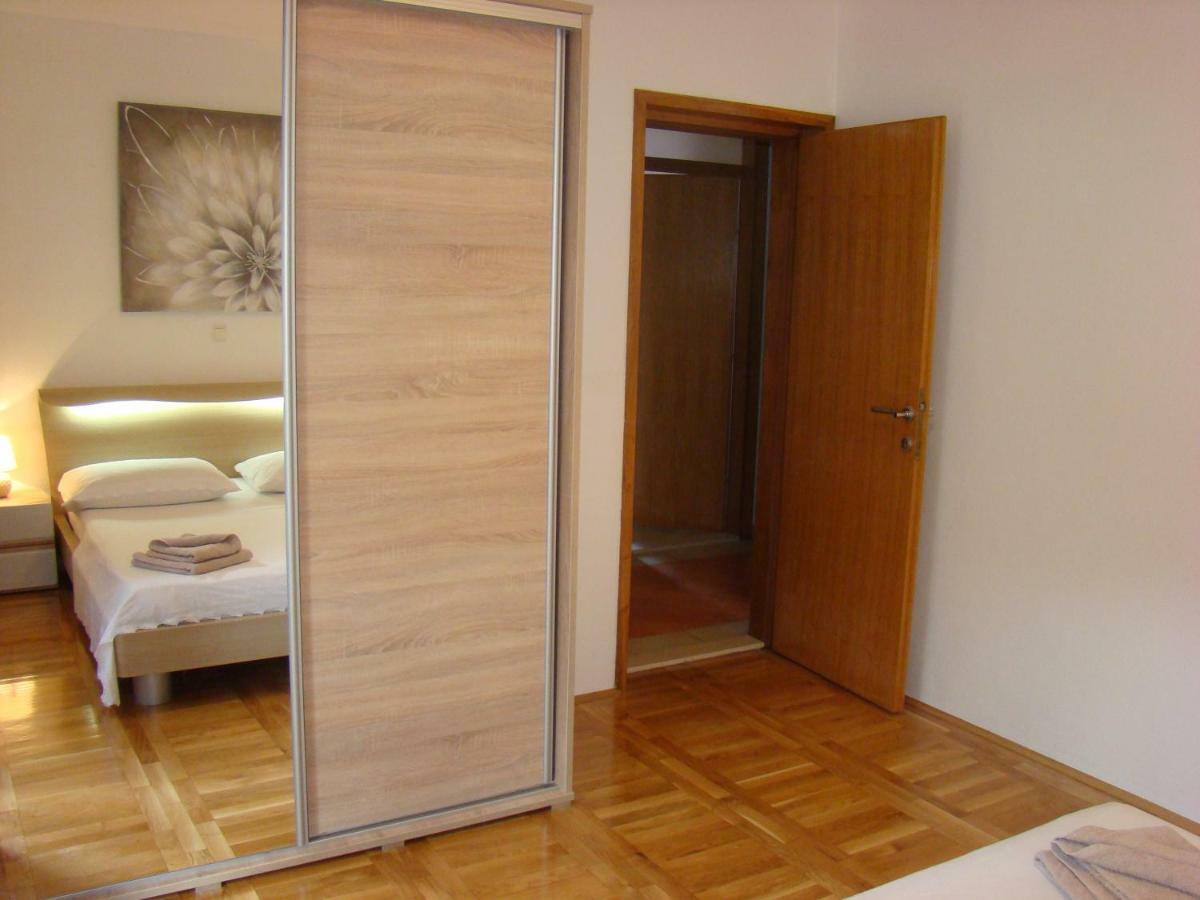Apartments Ledic 克瓦维卡 外观 照片